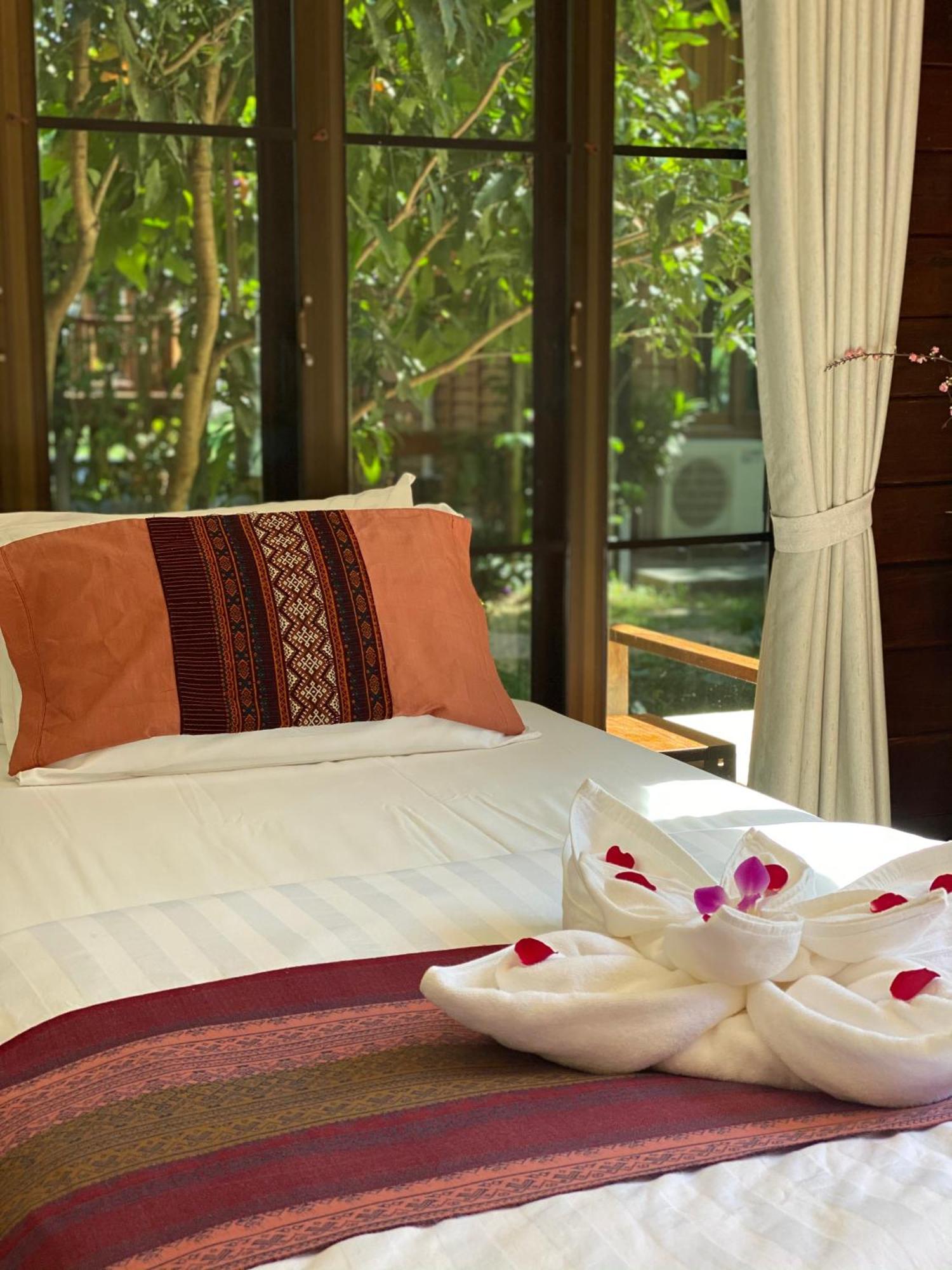 Sak-Ka-Ya  Hotel แม่สอด ภายนอก รูปภาพ