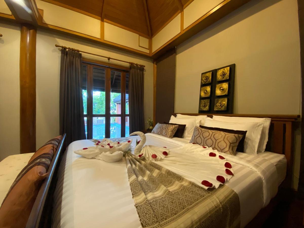 Sak-Ka-Ya  Hotel แม่สอด ภายนอก รูปภาพ