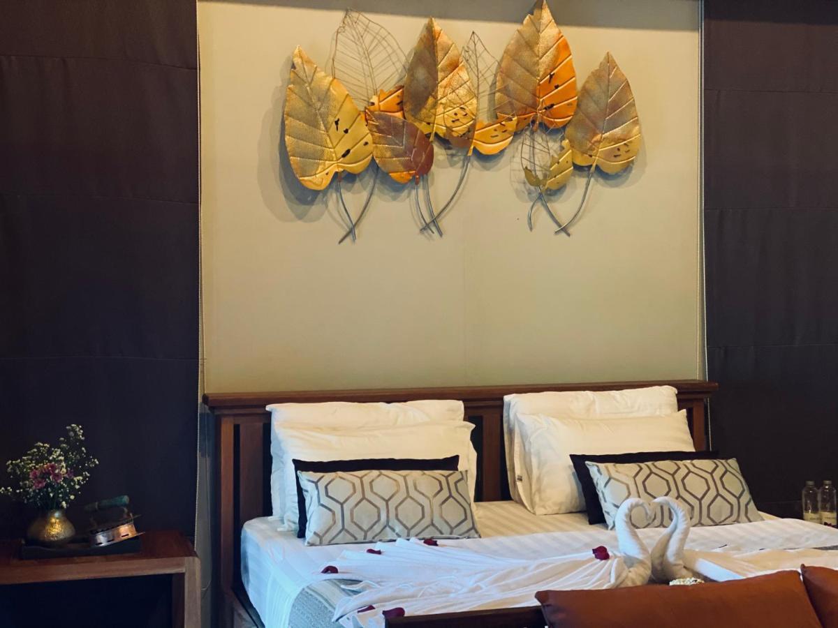 Sak-Ka-Ya  Hotel แม่สอด ภายนอก รูปภาพ
